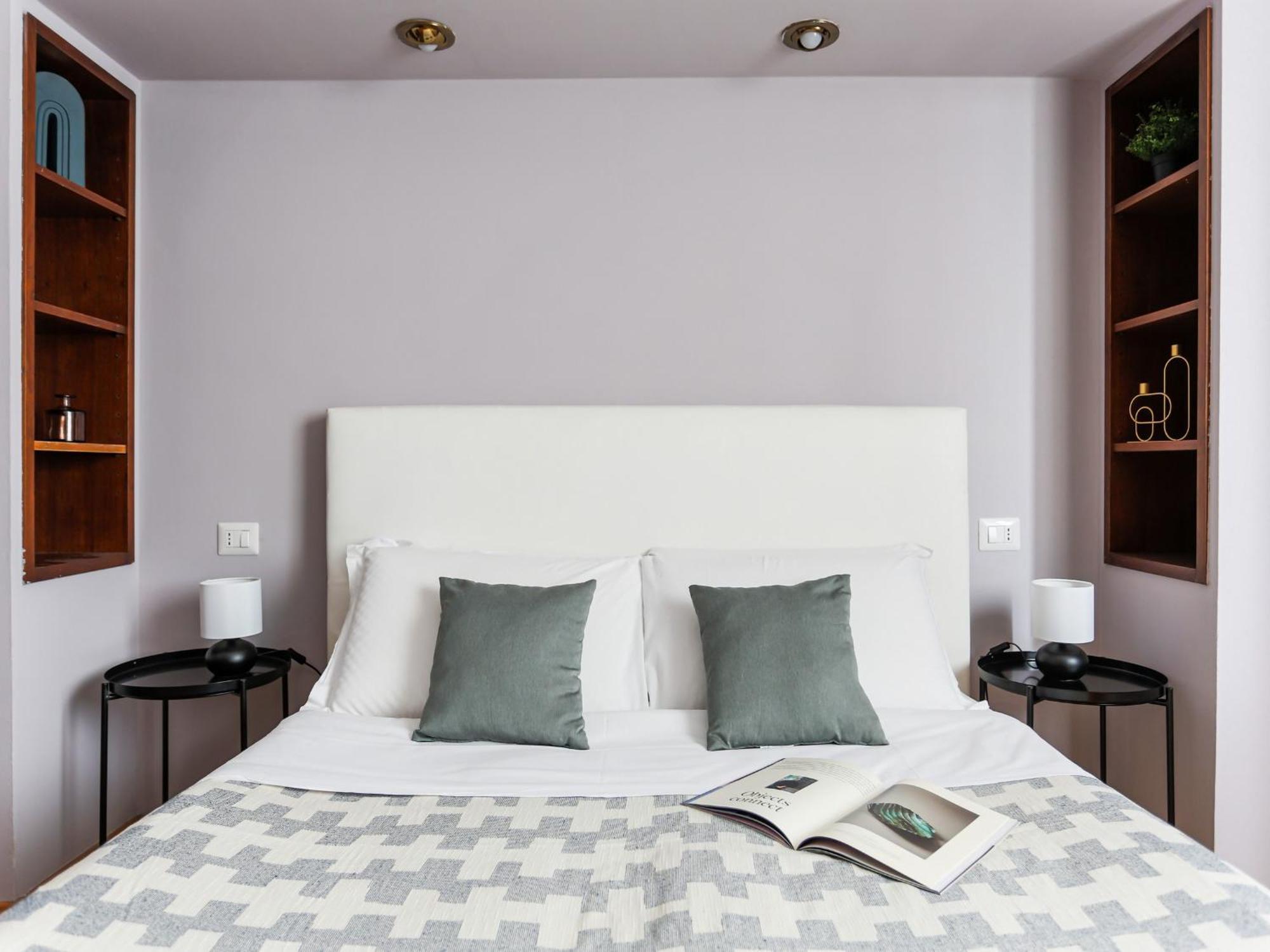 The Best Rent - Spacious One-Bedroom Apartment In Moscova District Милано Екстериор снимка